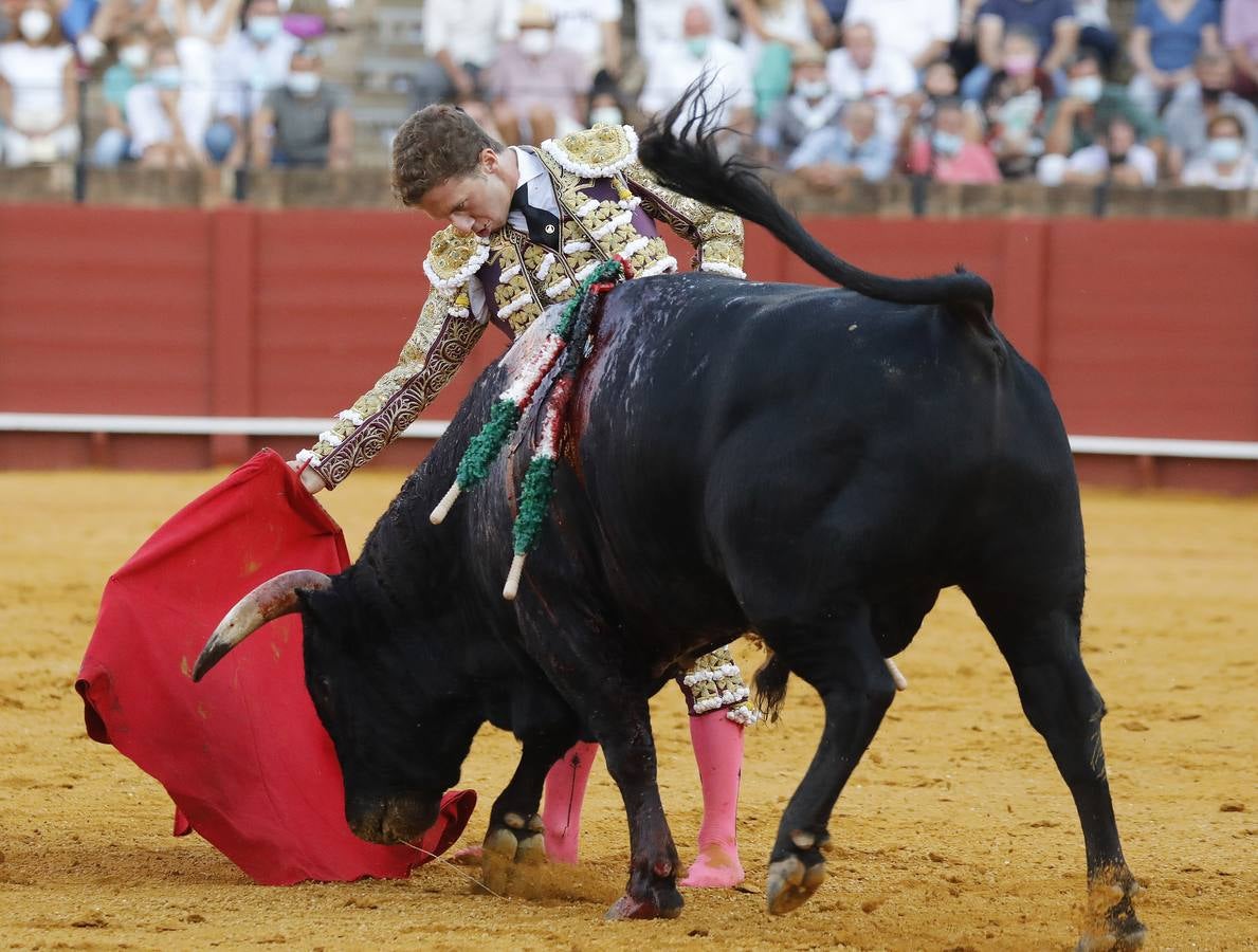 En imágenes, novillada del martes de la Feria de San Miguel de Sevilla