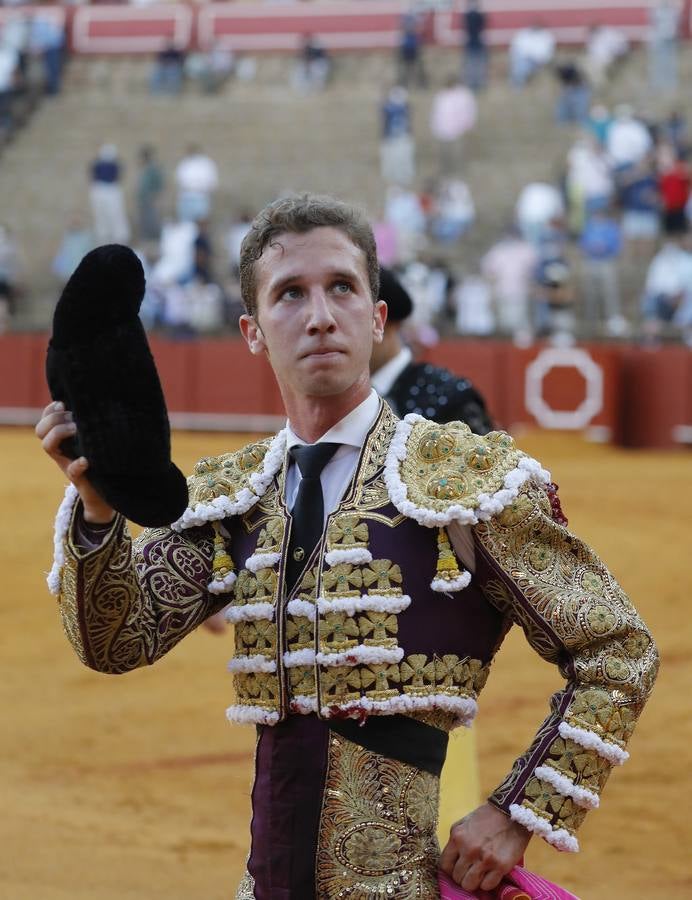 En imágenes, novillada del martes de la Feria de San Miguel de Sevilla