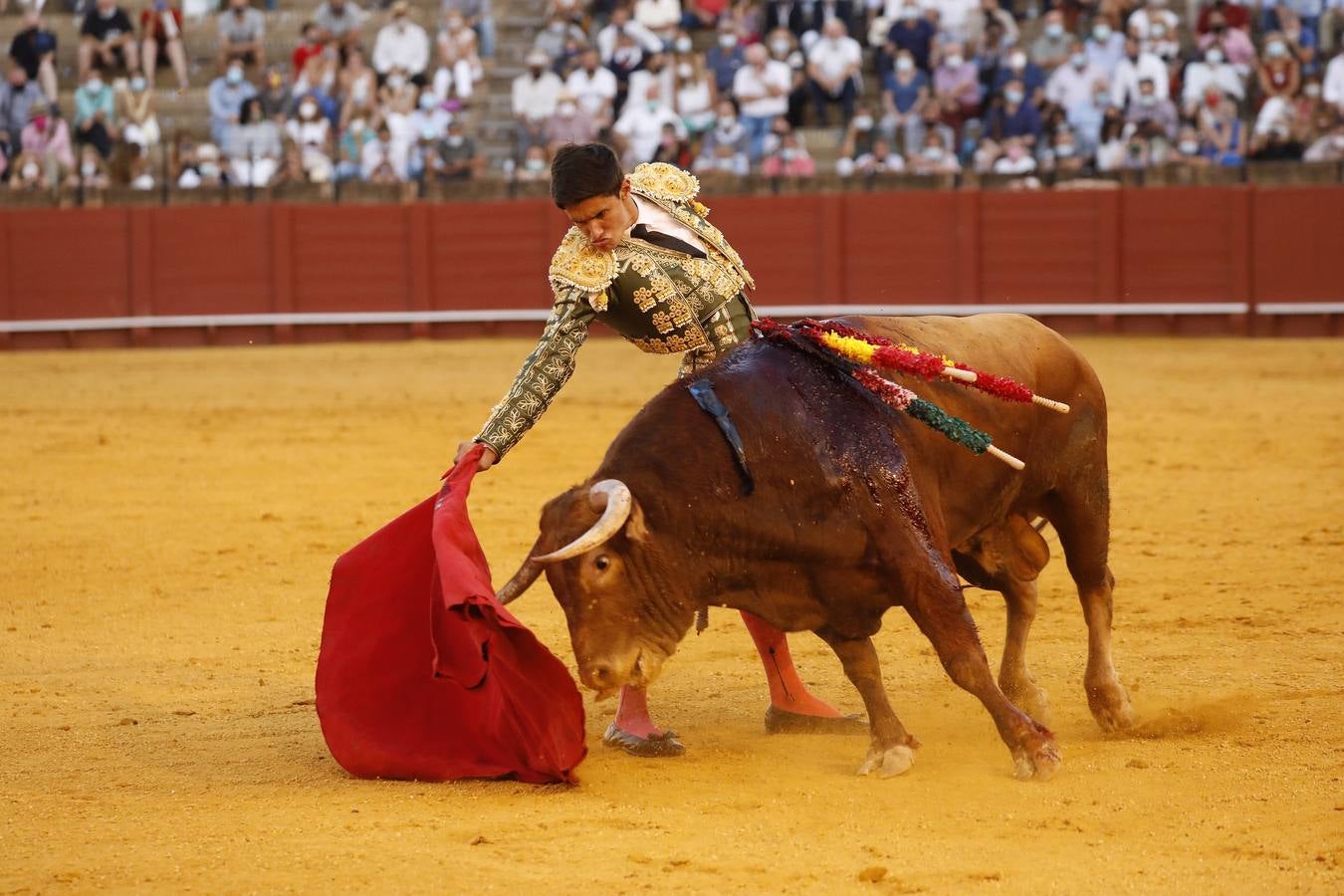 En imágenes, novillada del martes de la Feria de San Miguel de Sevilla