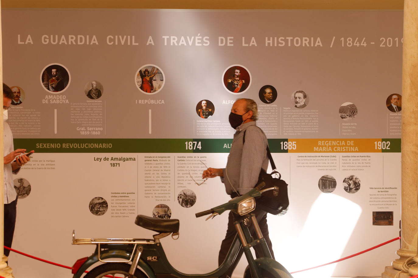 Las exposiciones de la Guardia Civil en Córdoba, en imágenes