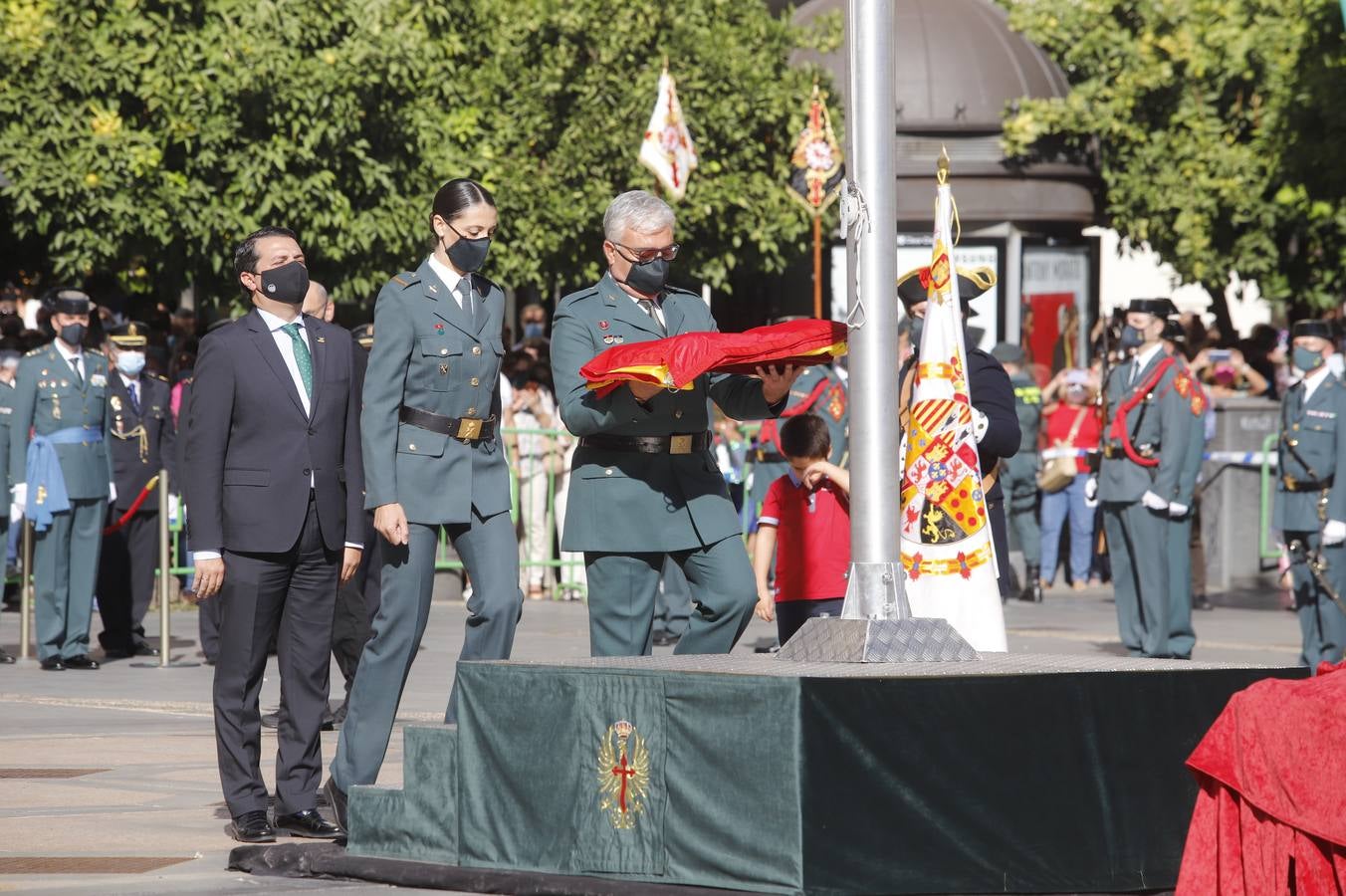 El izado de la bandera de España en los actos de la Guardia Civil por su patrona, en imágenes (II)