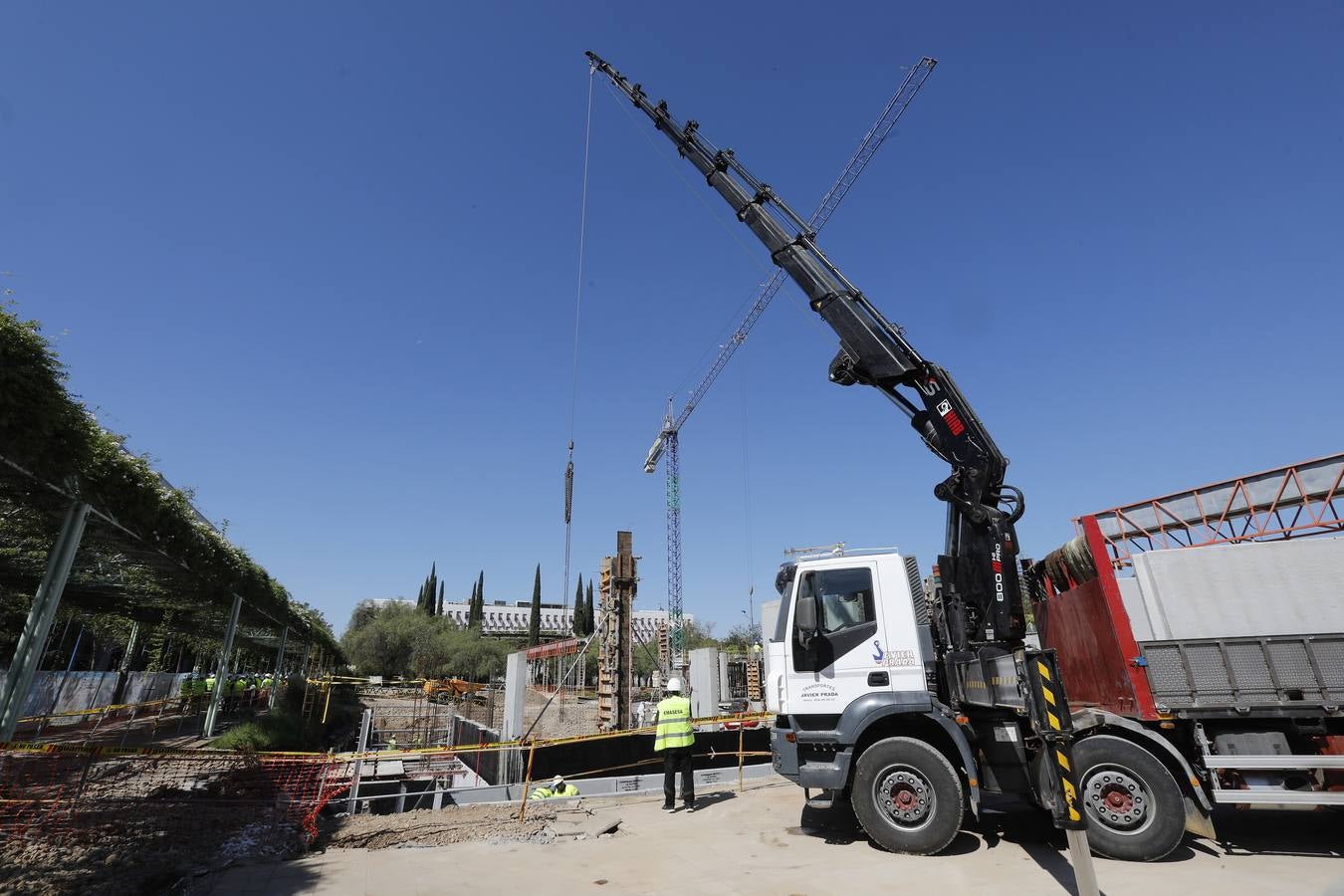 En imágenes, visita a las obras del proyecto Cartuja Qanat