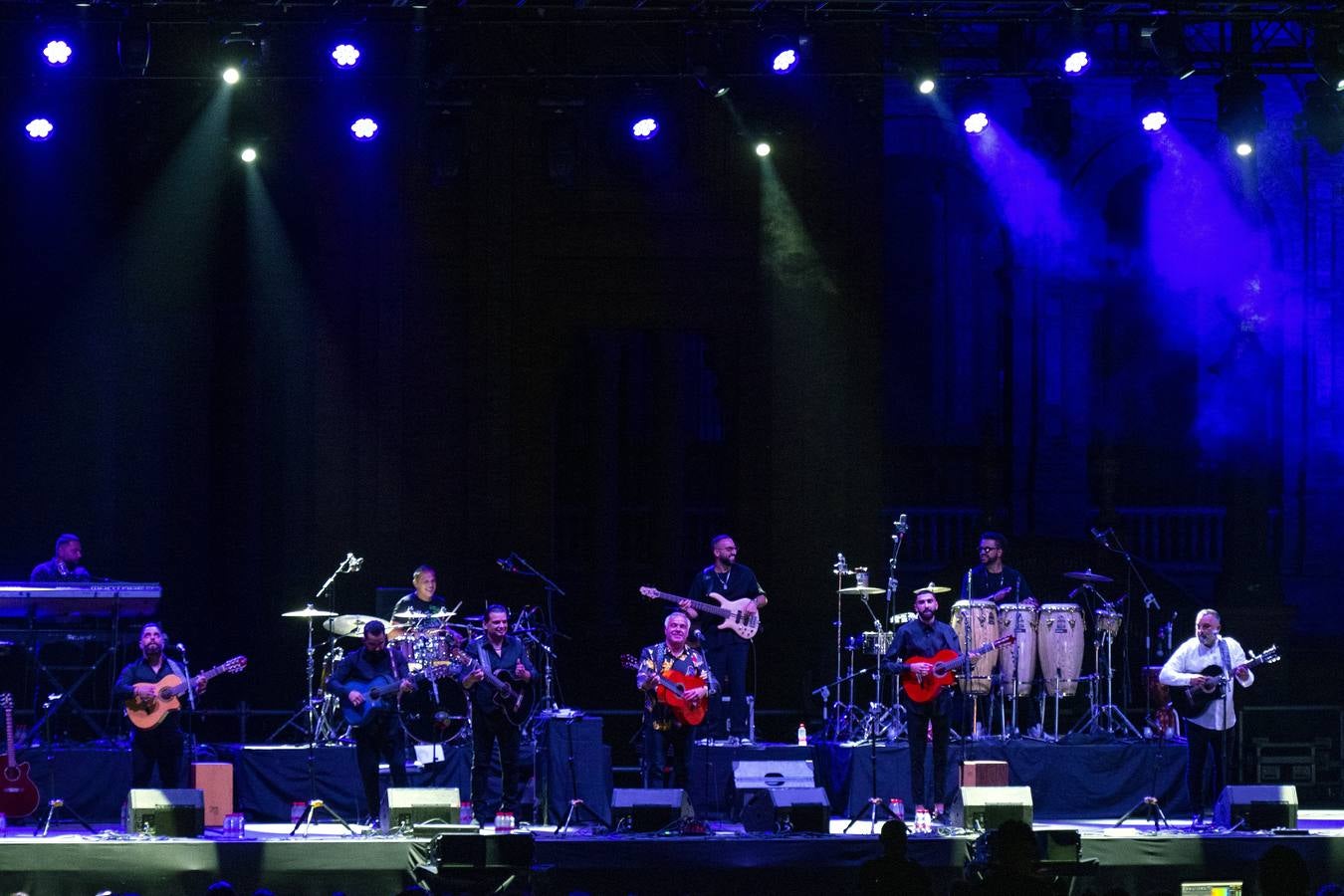 En imágenes, el concierto de Gipsy Kings en la Plaza de España de Sevilla