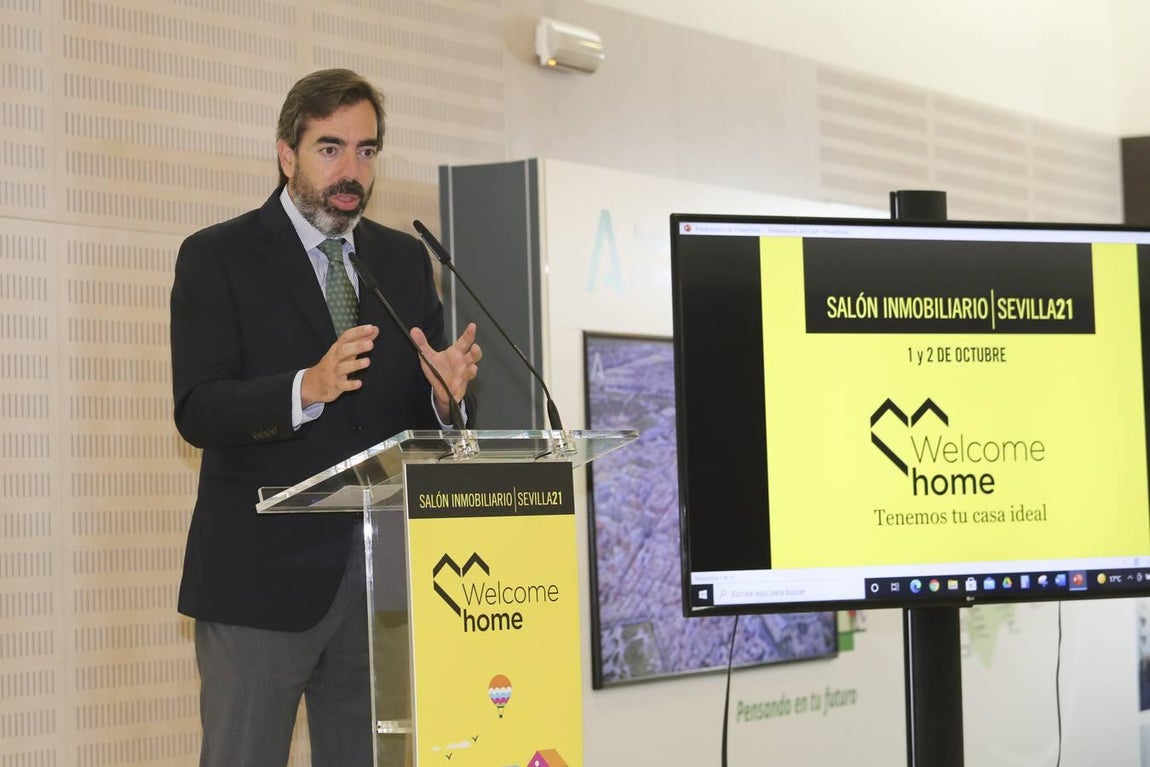 Luis Montoto durante la inauguración de Welcome Home Sevilla