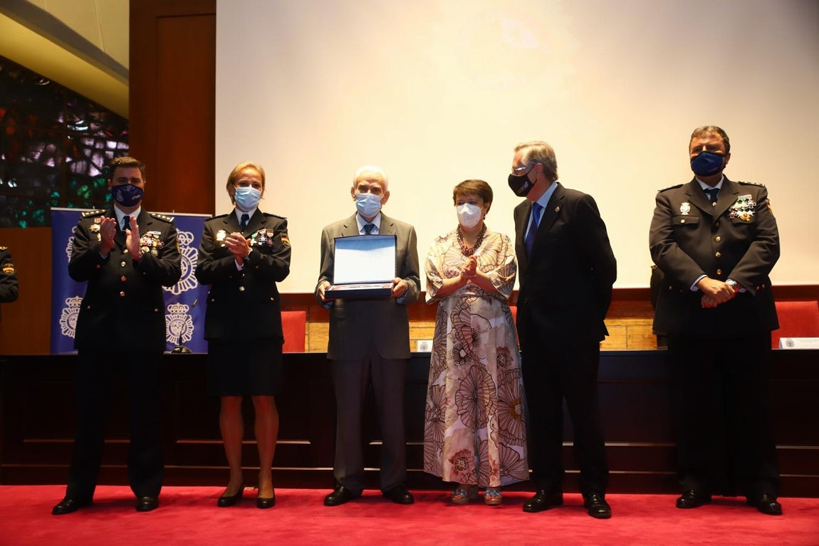 El Día de la Policía Nacional en Córdoba, en imágenes
