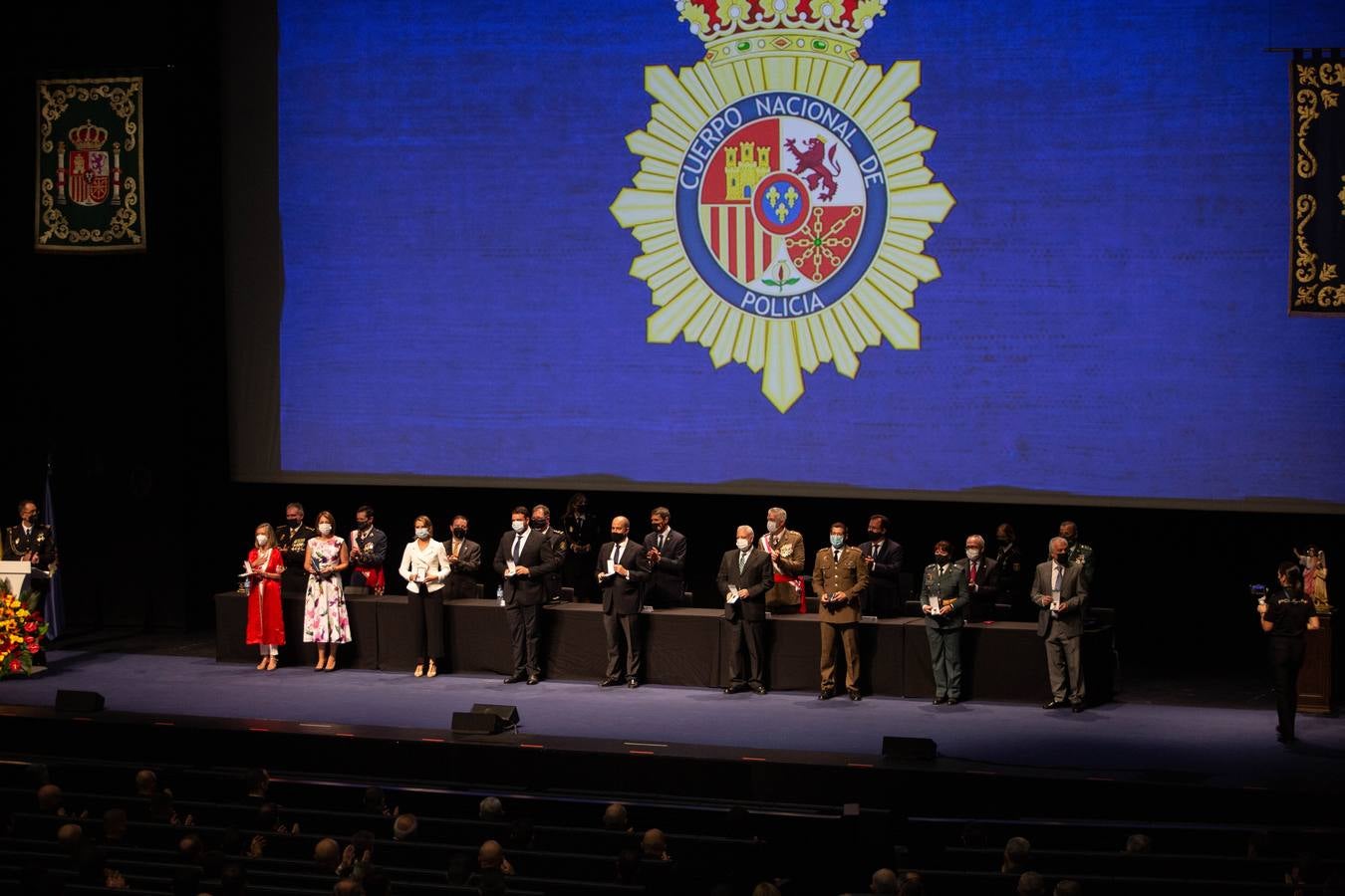 La Policía Nacional celebra su festividad con la imposición de las Cruces al Mérito Policial