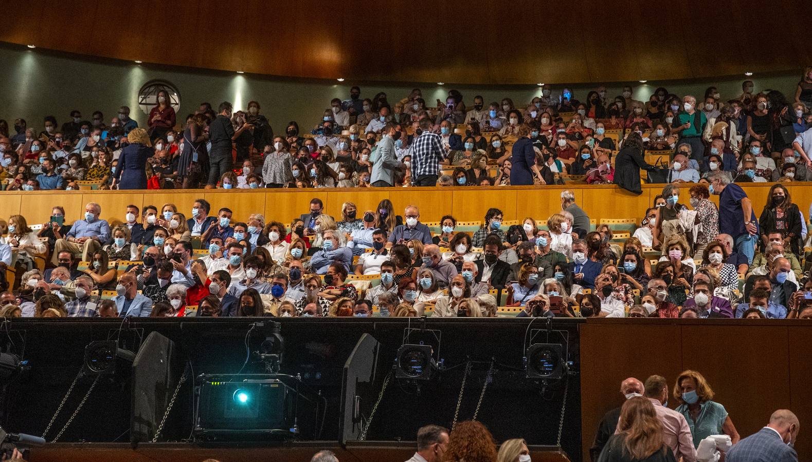 En imágenes, ambiente en el estreno de la temporada del Maestranza