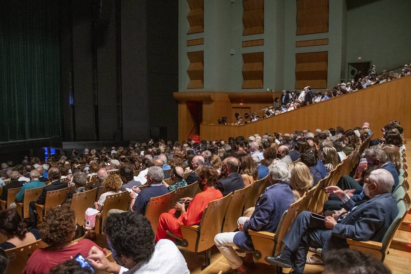 En imágenes, ambiente en el estreno de la temporada del Maestranza