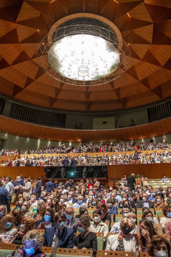 En imágenes, ambiente en el estreno de la temporada del Maestranza