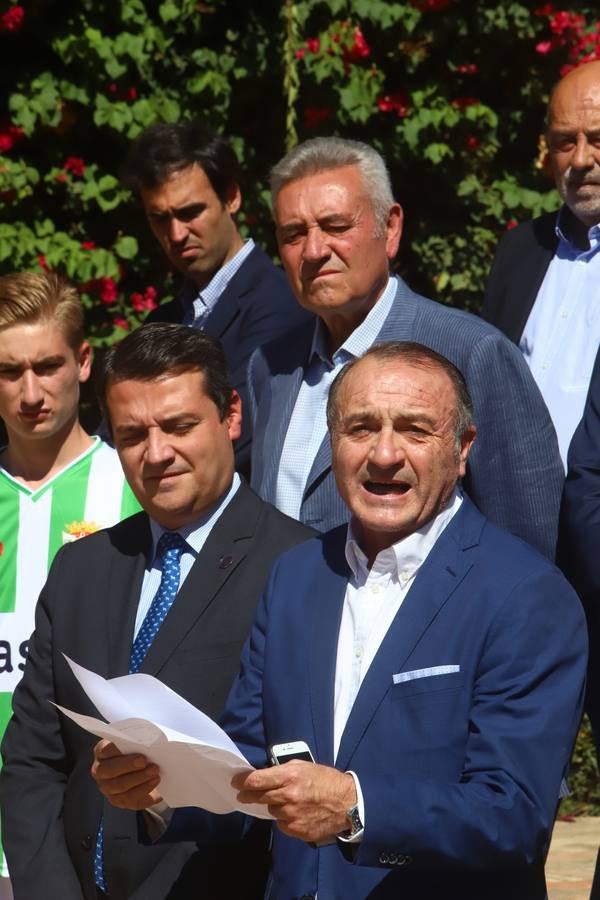 El guiño a Córdoba en la presentación de las camisetas del Atlético Cordobés, en imágenes