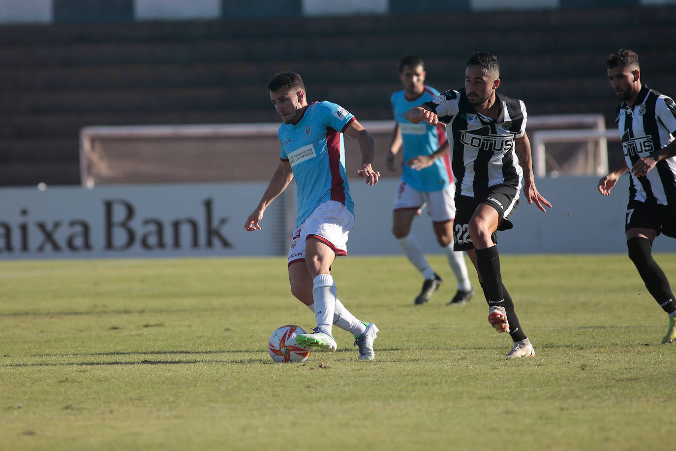 Las mejores imágenes de la victoria del Córdoba CF ante el Linense