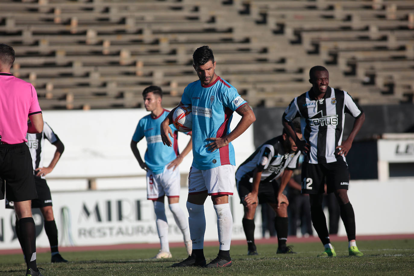 Las mejores imágenes de la victoria del Córdoba CF ante el Linense