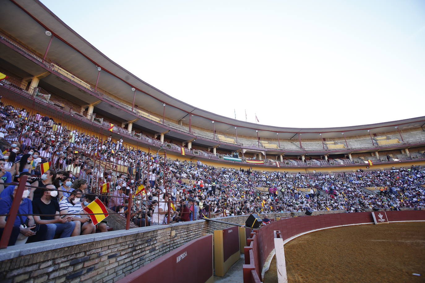 La exhibición de la Guardia Civil en la plaza de toros de Córdoba, en imágenes