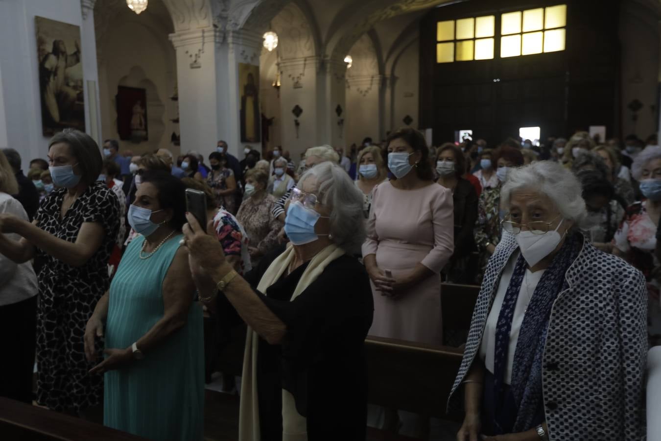 FOTOS: Cádiz volcada con su patrona, la Virgen del Rosario