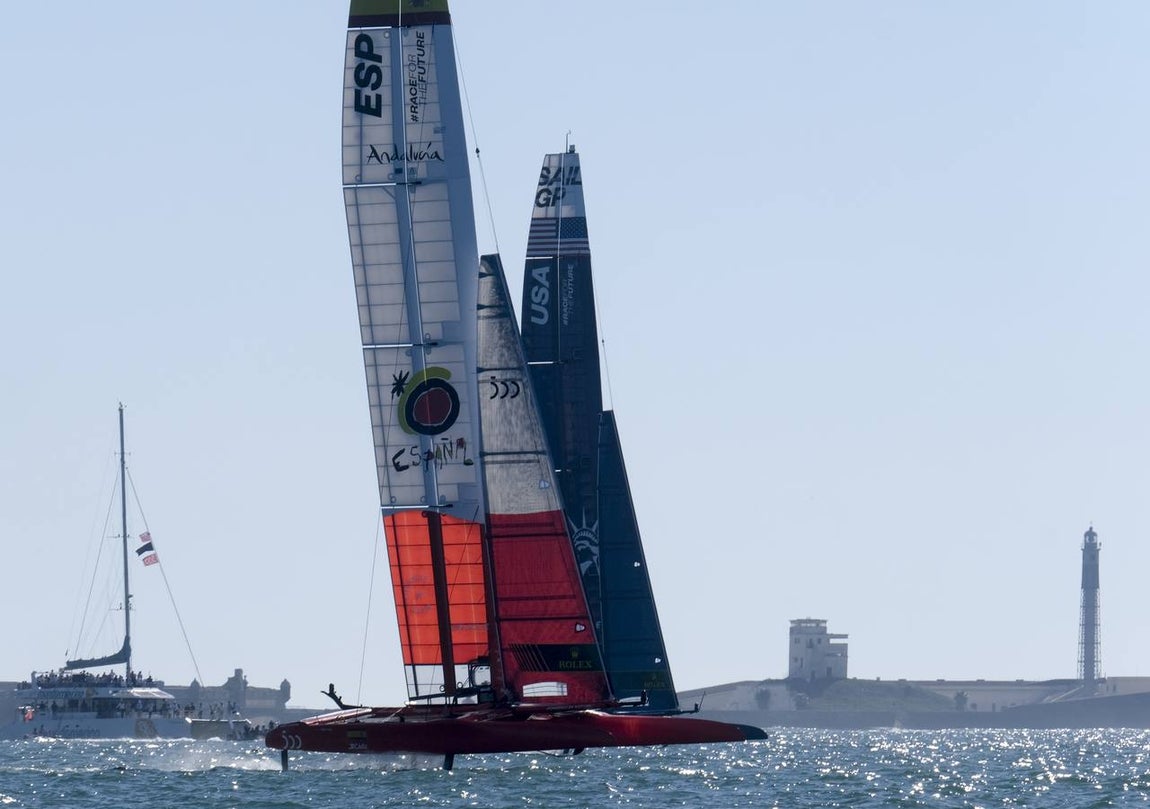 Fotos: Así ha sido la primera jornada de la SailGP en Cádiz