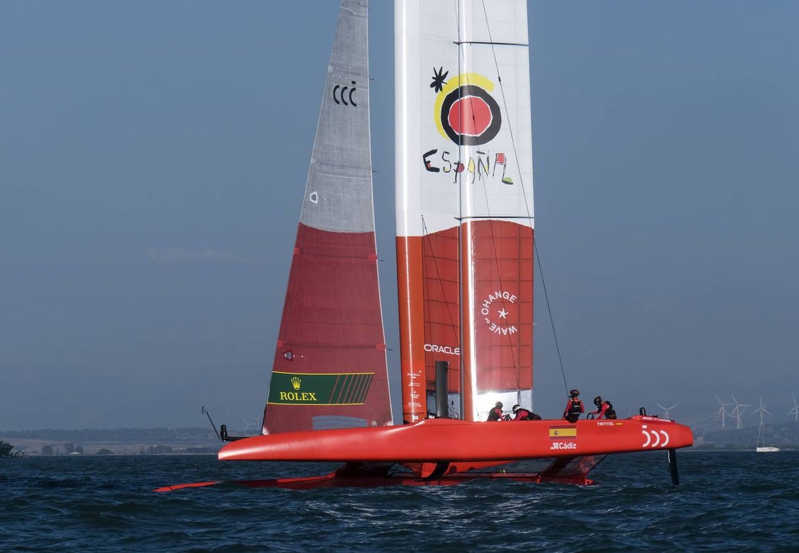 Fotos: Así ha sido la primera jornada de la SailGP en Cádiz
