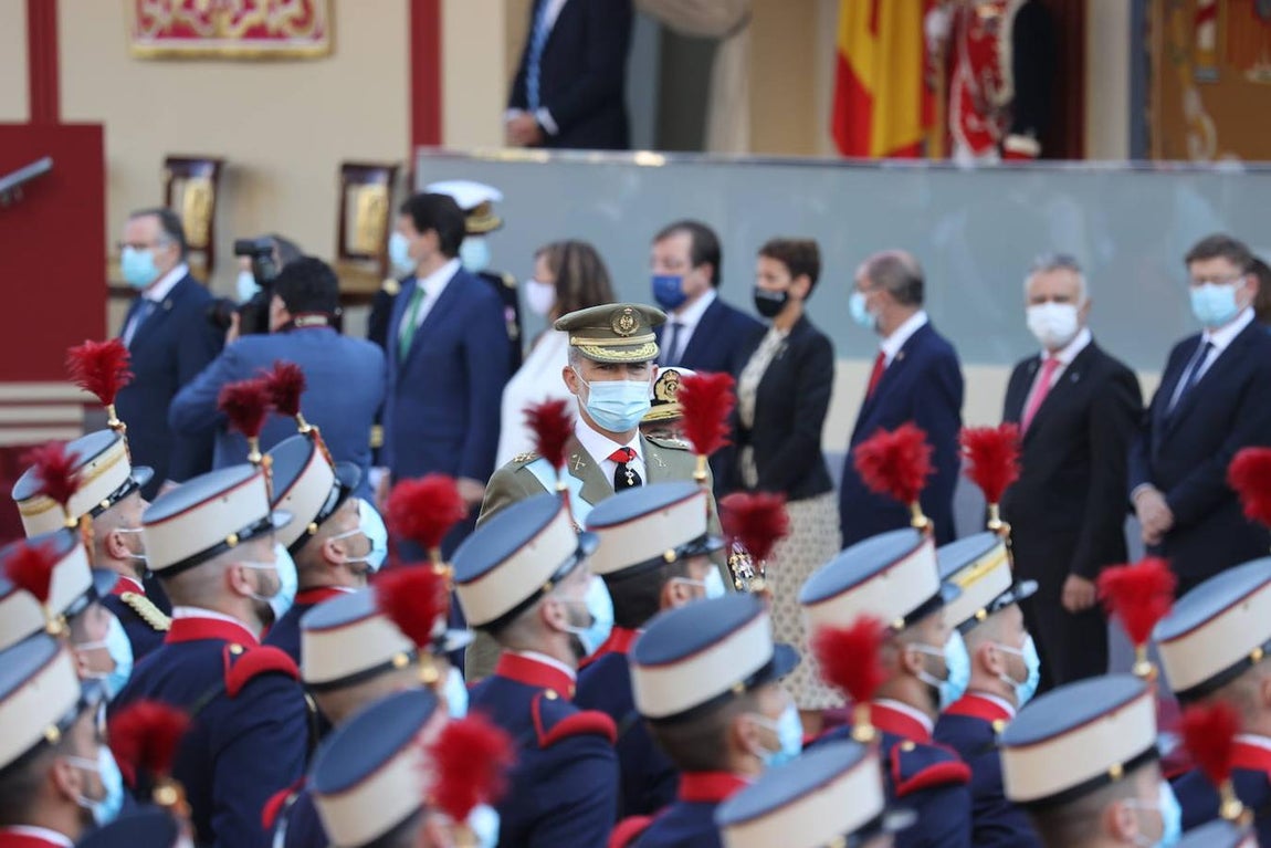 El desfile militar del Día de la Hispanidad 2021, en imágenes