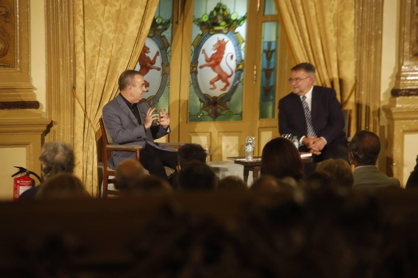 Lorenzo Silva en el Foro de Cultura de ABC Córdoba, en imágenes