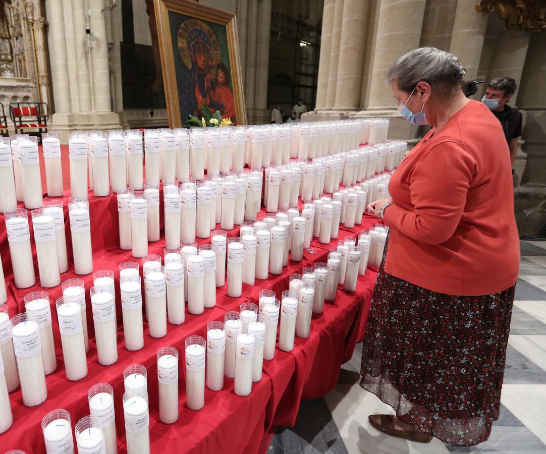 Todas las imágenes del acto penitencial en la catedral de Toledo