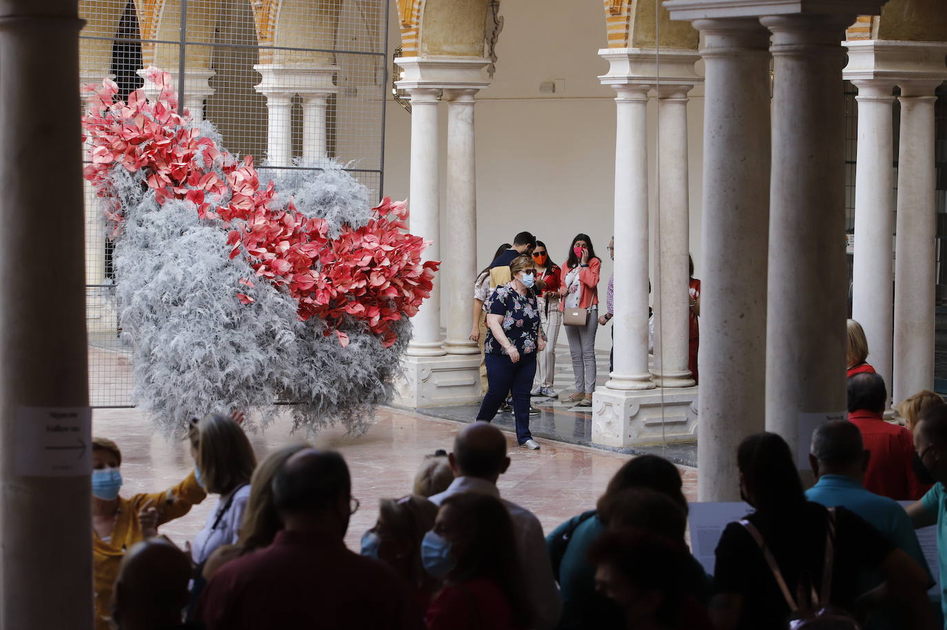 Festival Flora Córdoba 2021 | Gran ambiente de público en los patios, en imágenes (I)