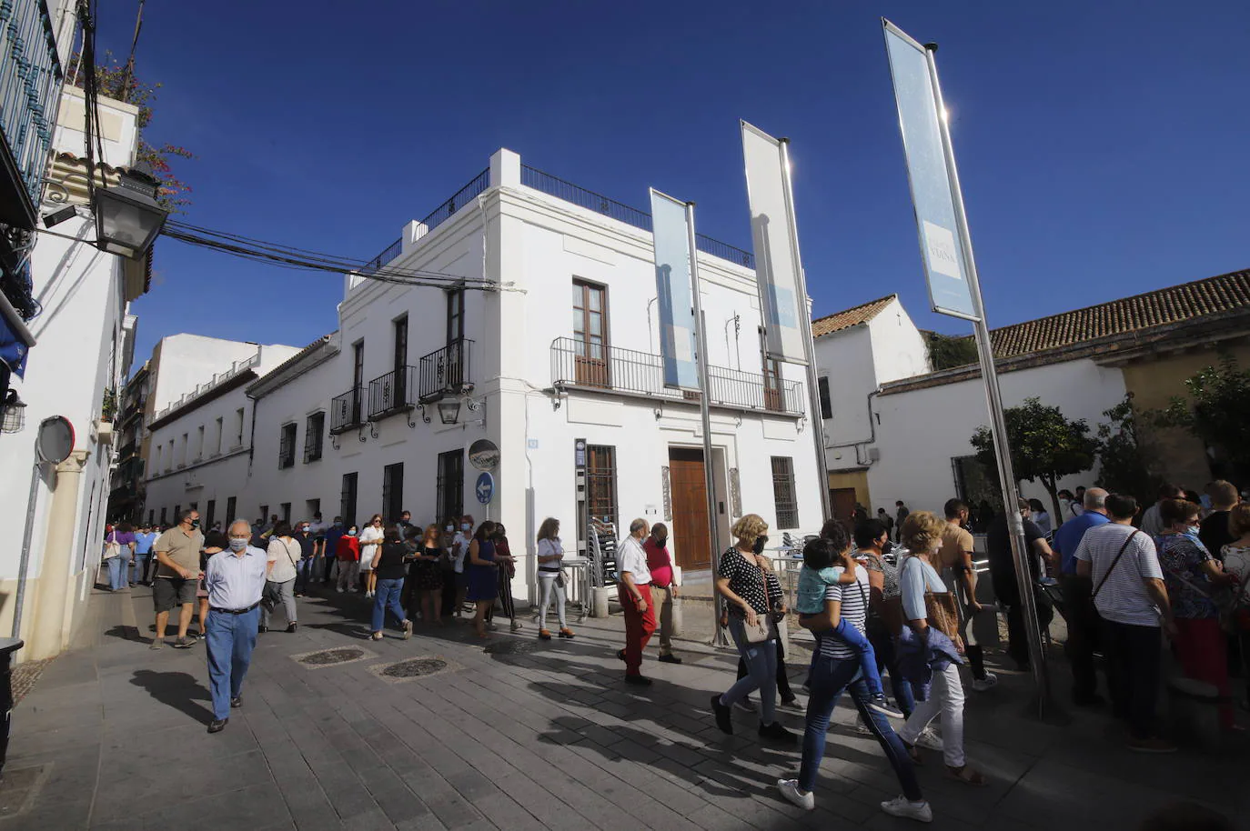 Festival Flora Córdoba 2021 | Gran ambiente de público en los patios, en imágenes (I)