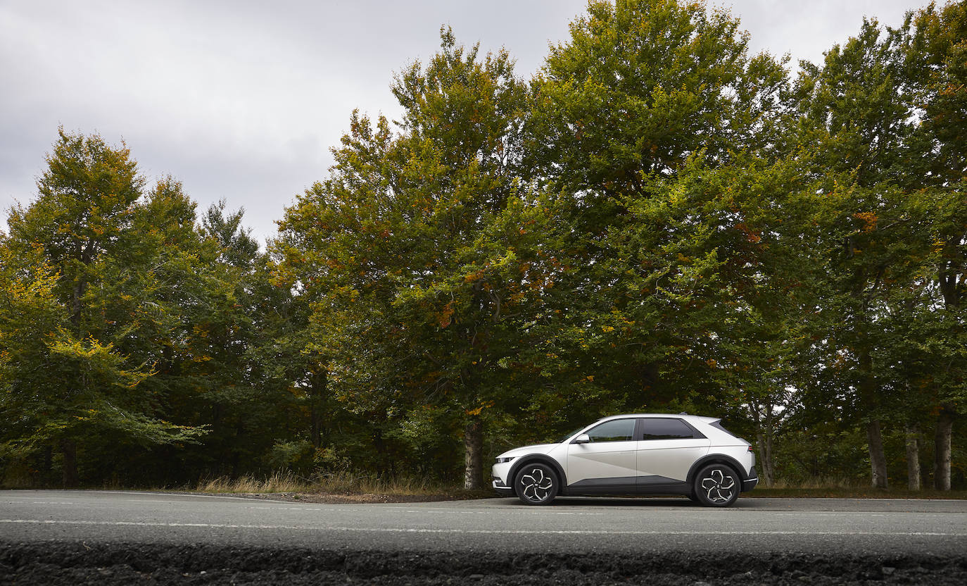 Hyundai lanza IONIQ 5, un CUV de tamaño medio- grande totalmente eléctrico