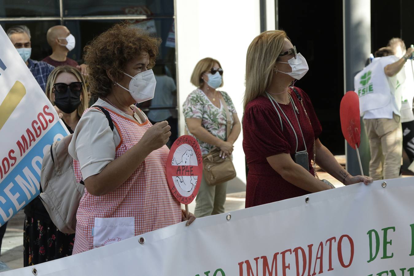 En imágenes, manifestación de las escuelas infantiles de Andalucía por el retraso en los pagos