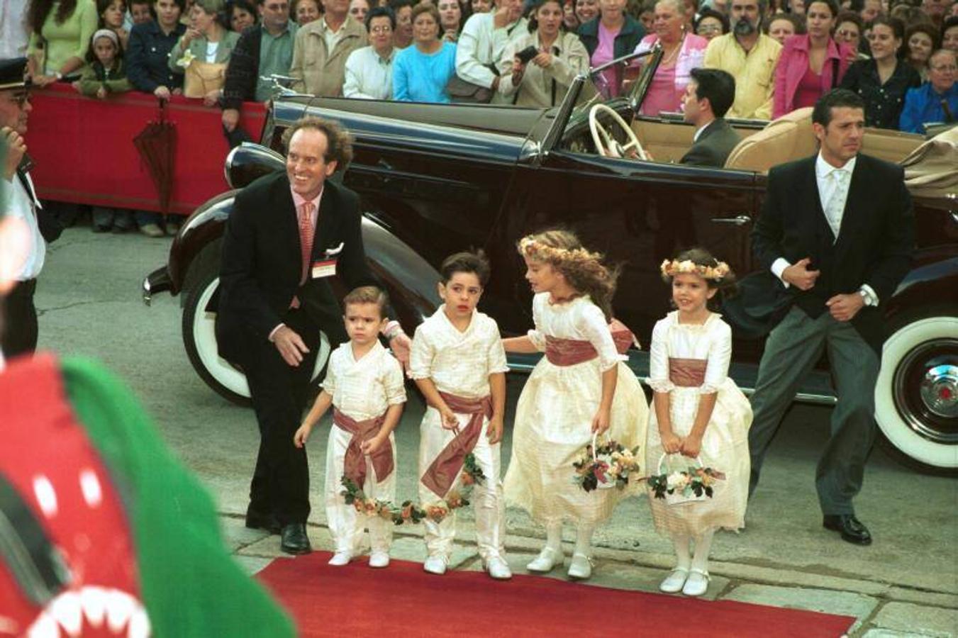 La boda de Finito y Arantxa en Córdoba hace 20 años, en imágenes