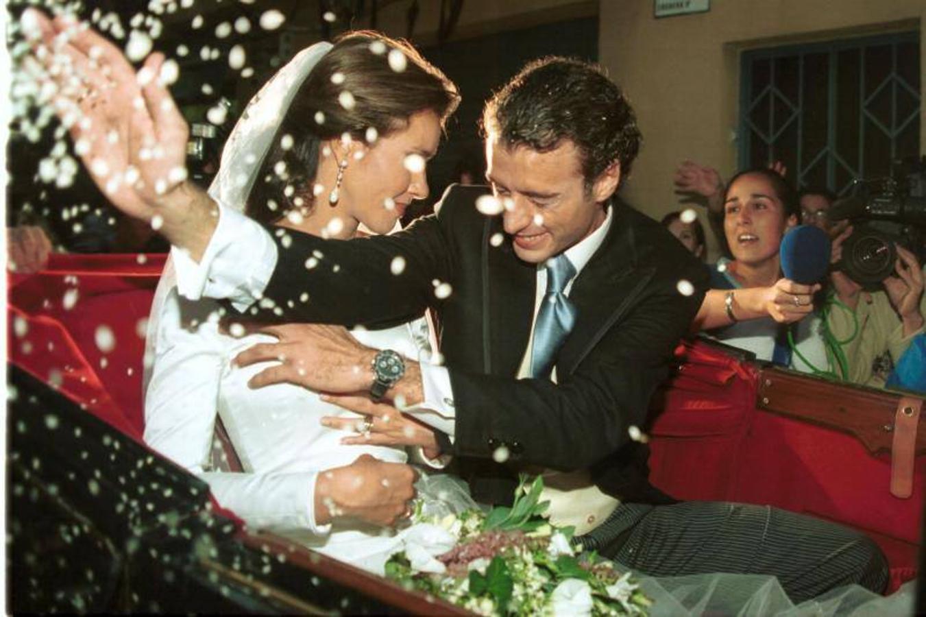 La boda de Finito y Arantxa en Córdoba hace 20 años, en imágenes