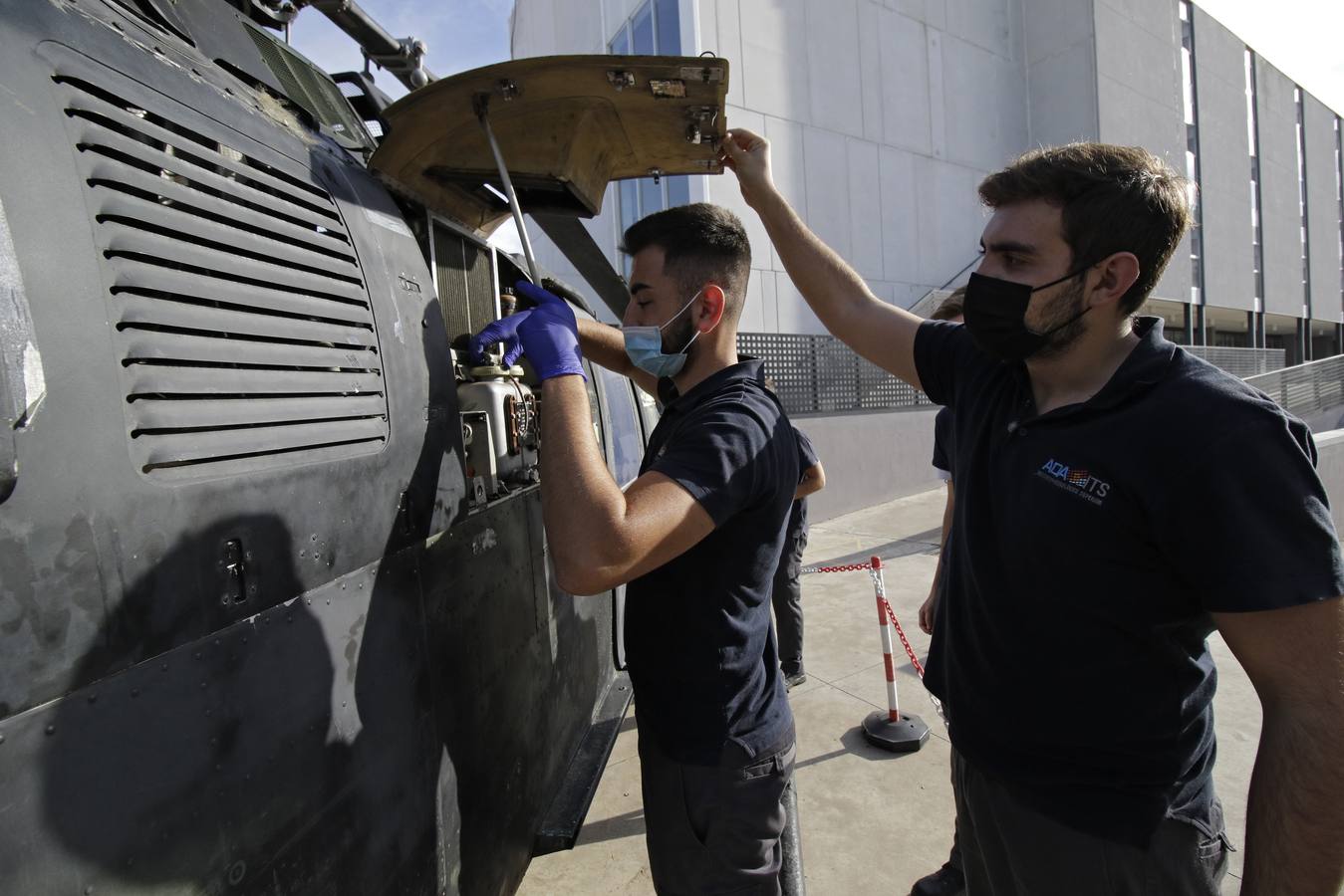 Narcoavionetas para hacer prácticas en un instituto de Sevilla