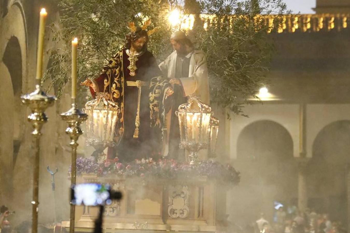 La procesión de Nuestro Padre Jesús de la Salud de Córdoba, en imágenes