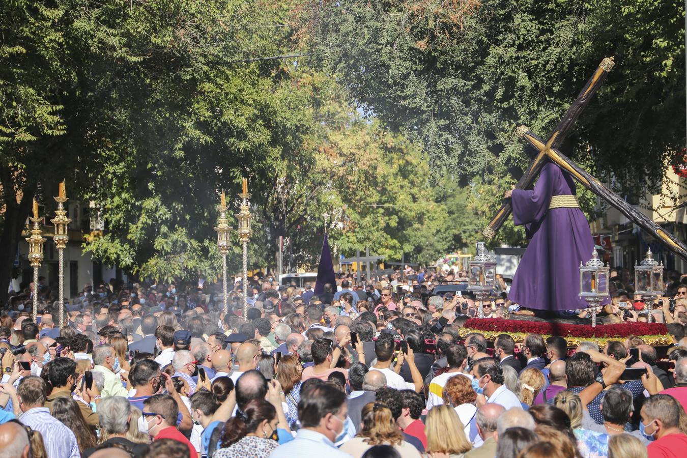 El Señor del Gran Poder durante el traslado de los Pajaritos a la Candelaria