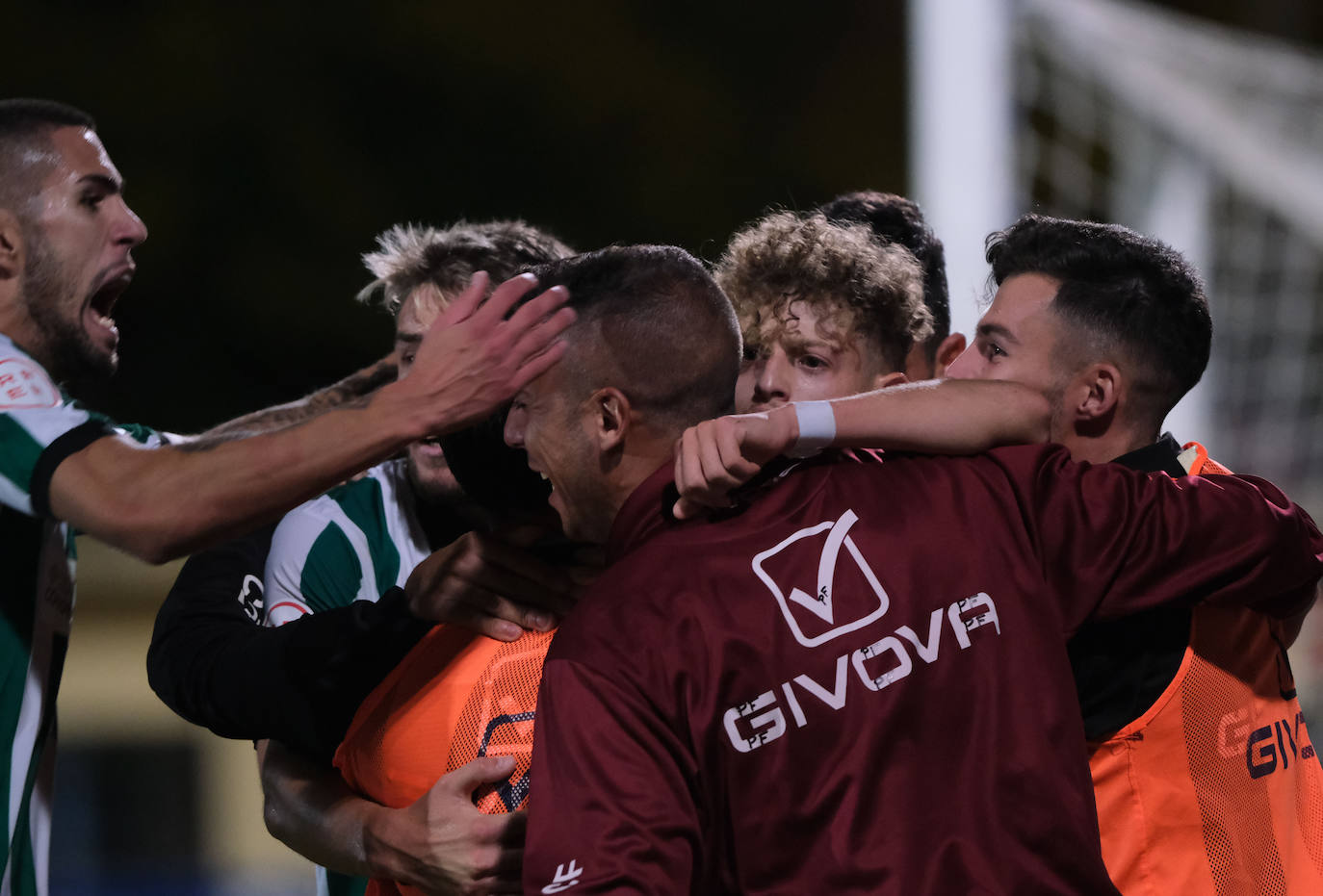 Así ha celebrado el Córdoba CF la clasificación para la Copa del Rey ante el Xerez CD, en imágenes