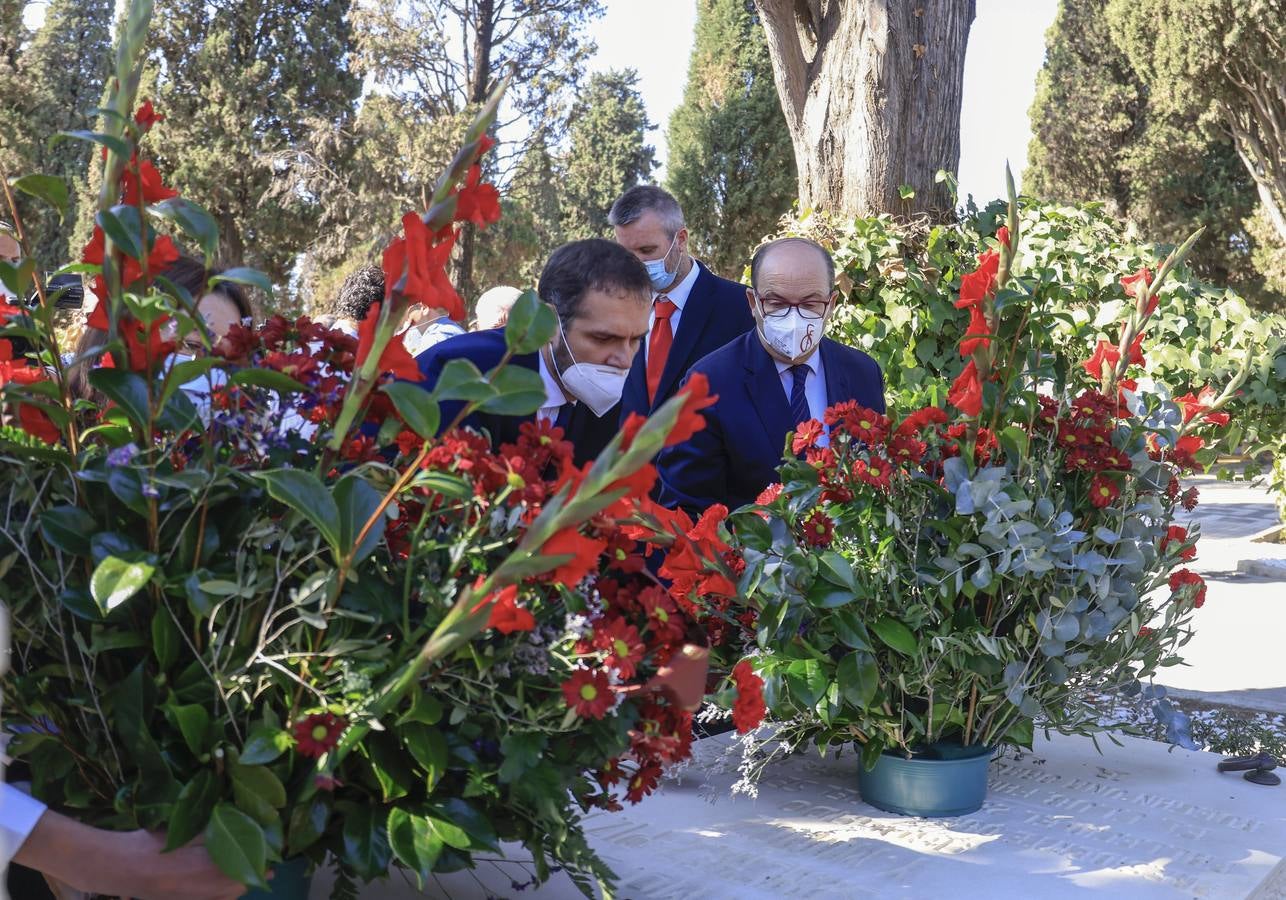 El Sevilla F.C. recuerda a Ramón Sánchez-Pizjuán en el 65º aniversario de su fallecimiento