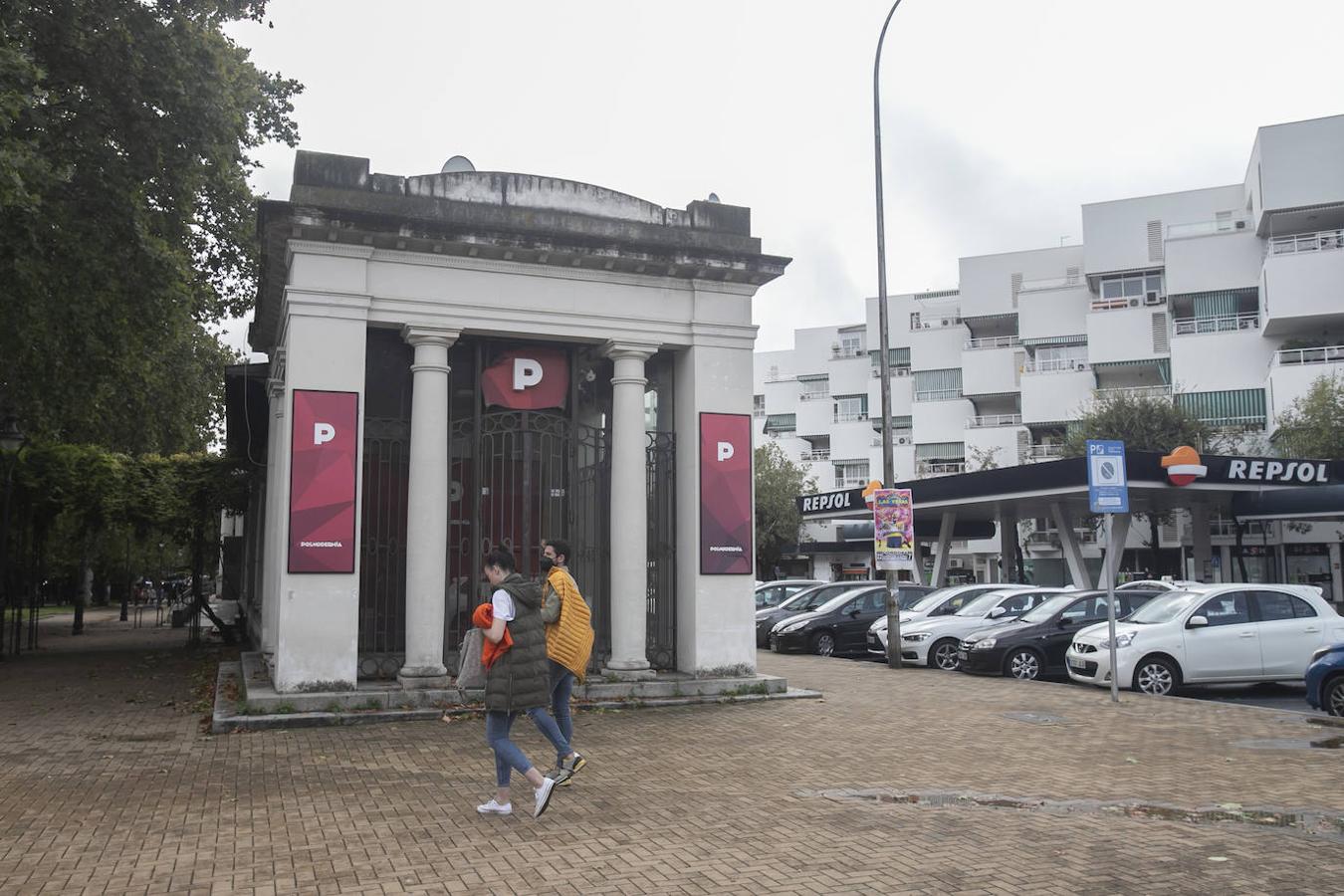 El deterioro de la Pérgola de Córdoba, en imágenes