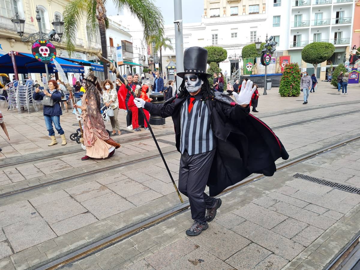 FOTOS: Gran ambiente festivo en San Fernando por Halloween