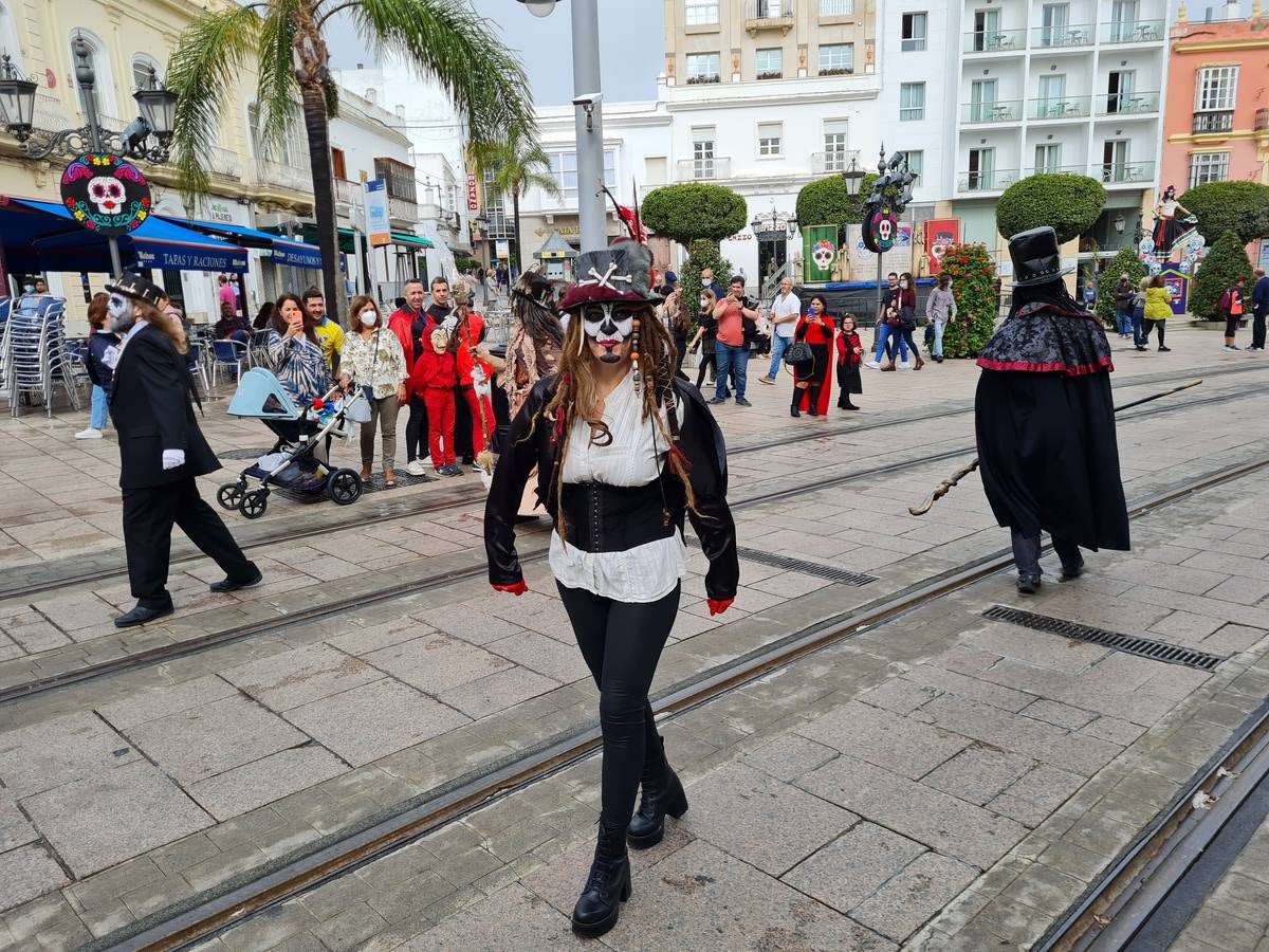 FOTOS: Gran ambiente festivo en San Fernando por Halloween