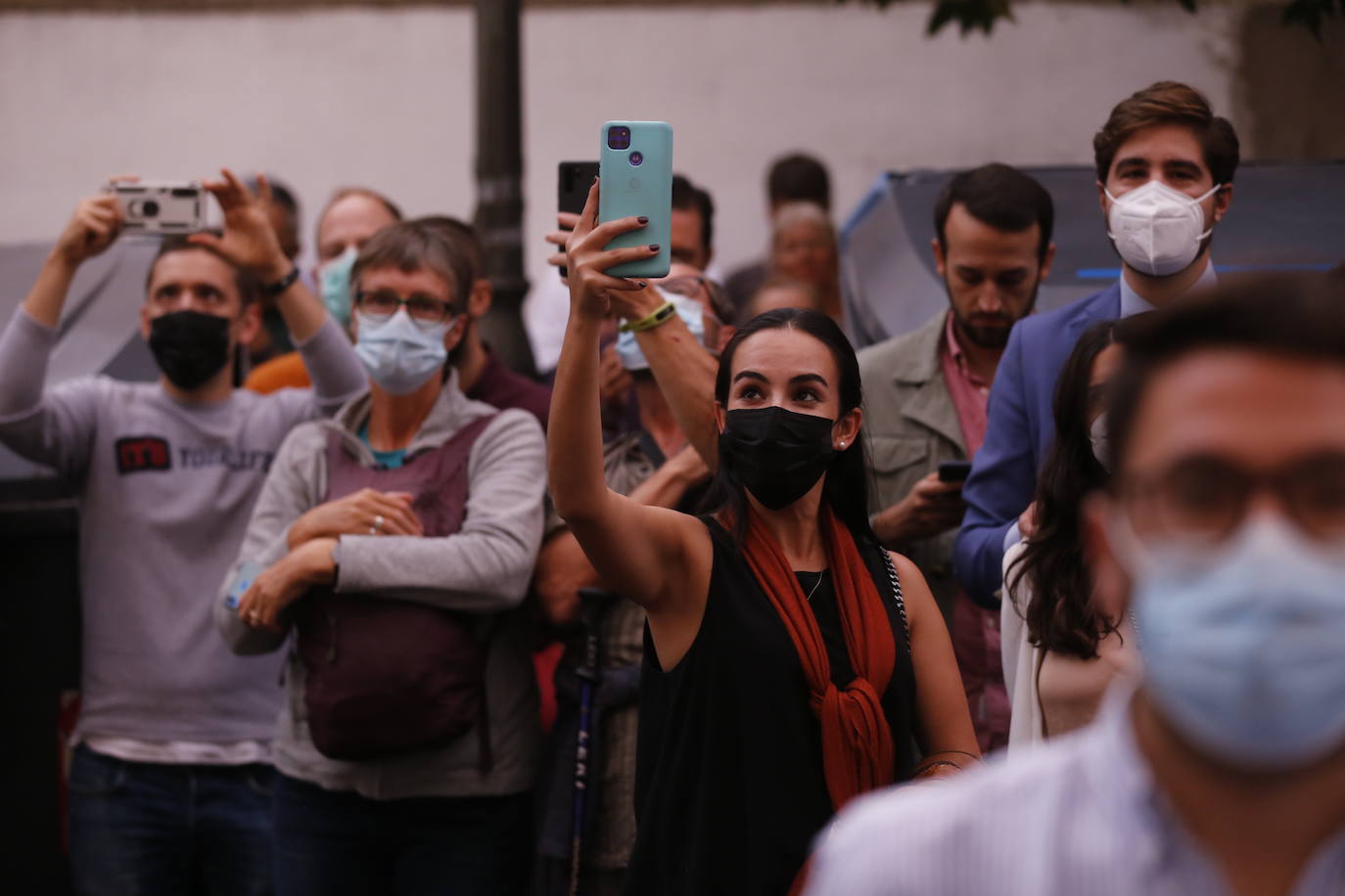 La procesión de la Virgen del Amparo en Córdoba, en imágenes