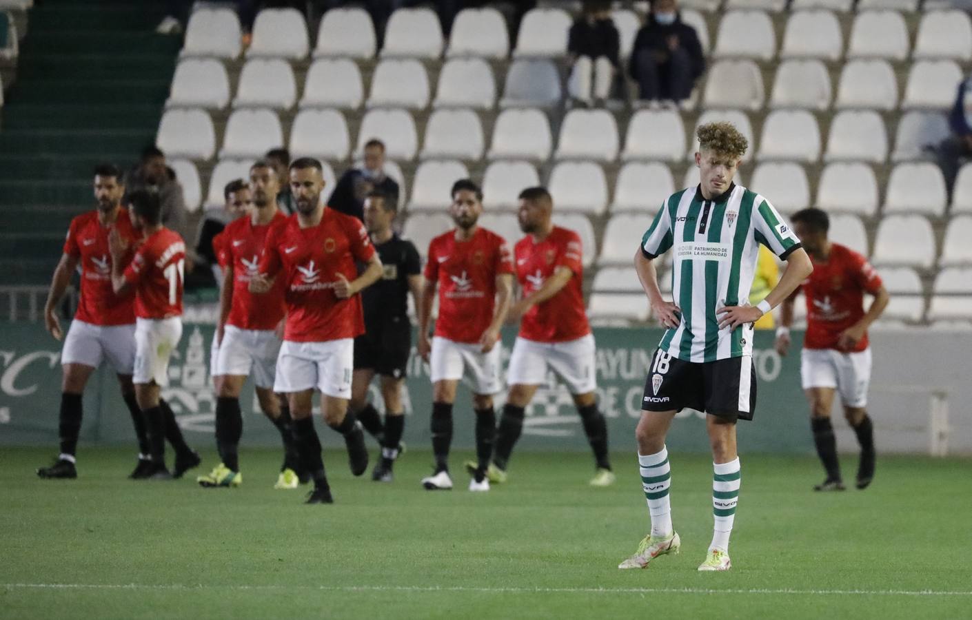 Las mejores imágenes de la victoria del Córdoba CF ante la UD Montijo (3-1)