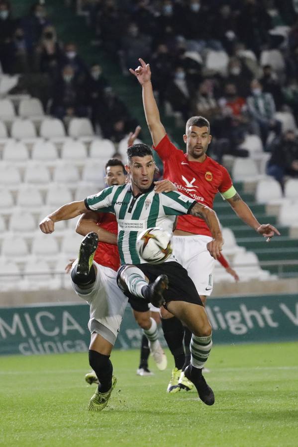 Las mejores imágenes de la victoria del Córdoba CF ante la UD Montijo (3-1)