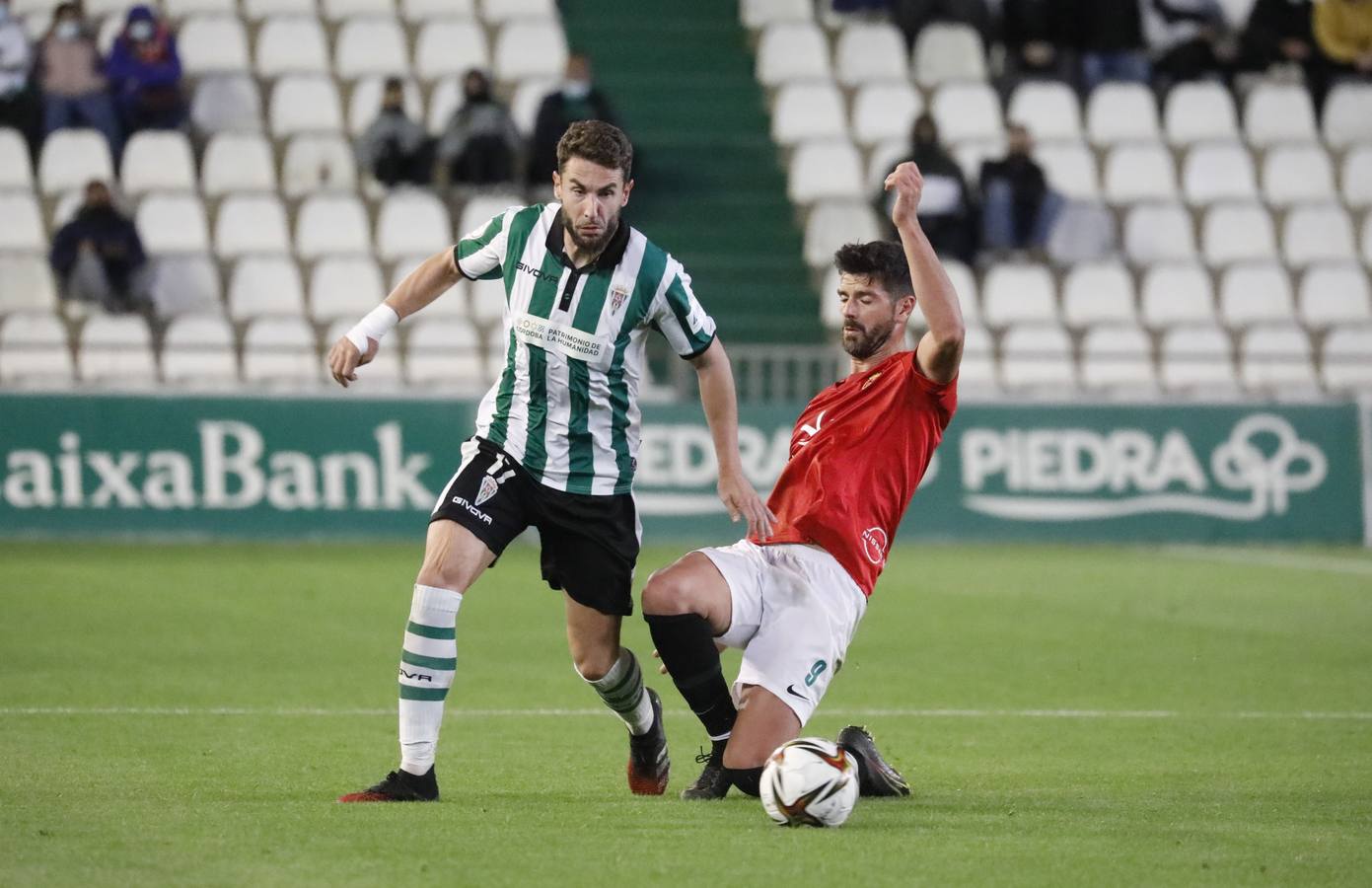 Las mejores imágenes de la victoria del Córdoba CF ante la UD Montijo (3-1)