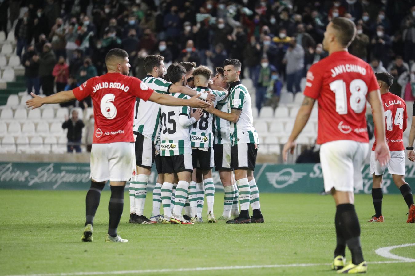 Las mejores imágenes de la victoria del Córdoba CF ante la UD Montijo (3-1)