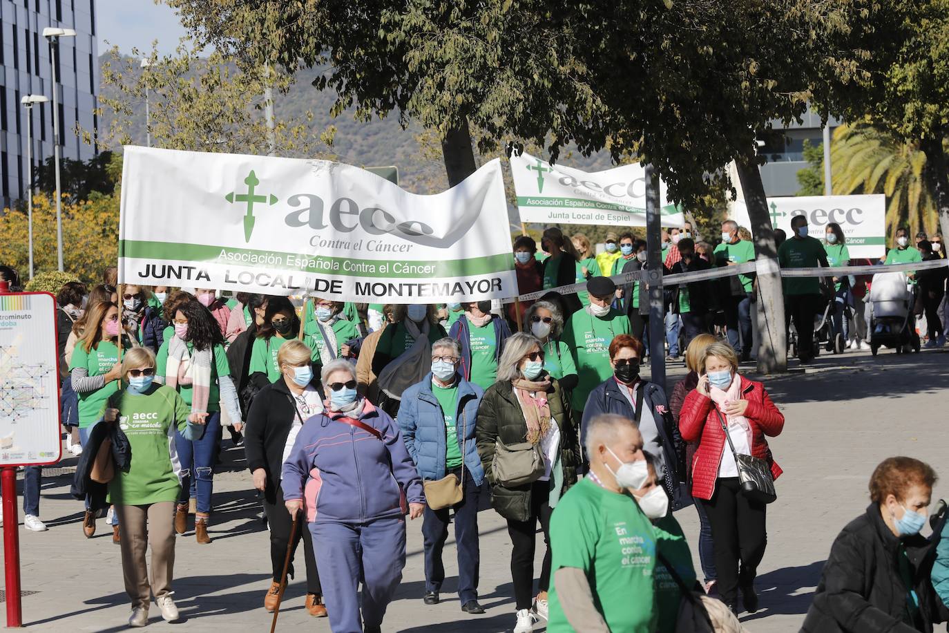 Felipe y Alfonso Reyes apadrinan la carrera contra el cáncer de Córdoba, en imágenes