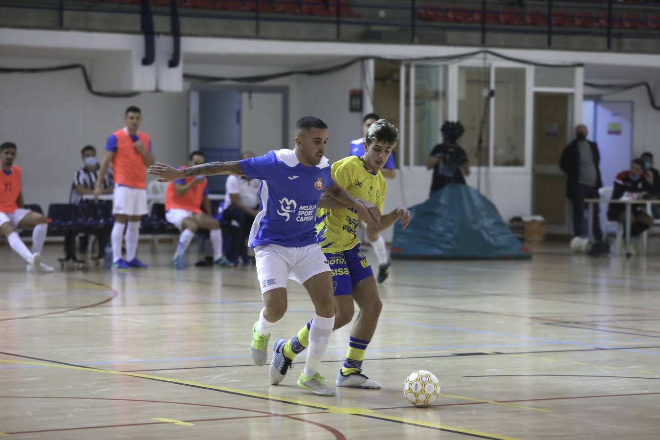 FOTOS: Llega la primera victoria como local del Cádiz CF Virgili