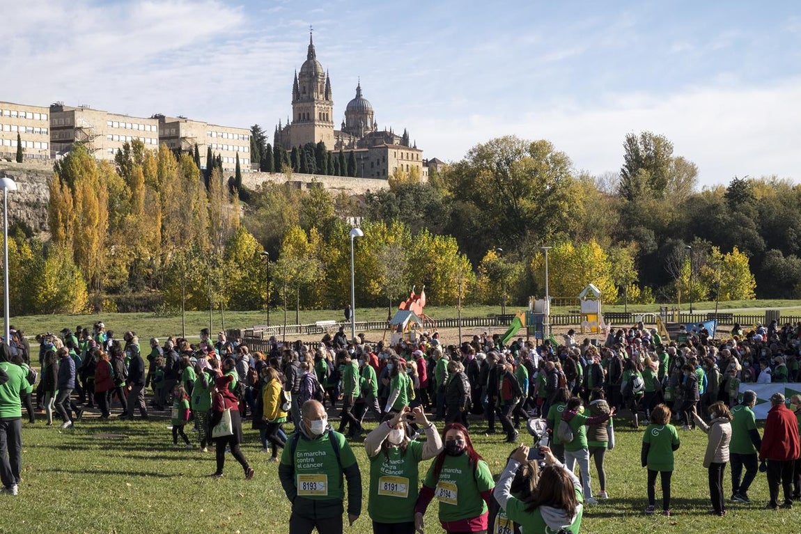 Fotogalería: Una marea verde de solidaridad para cambiar la historia en la lucha contra el cáncer