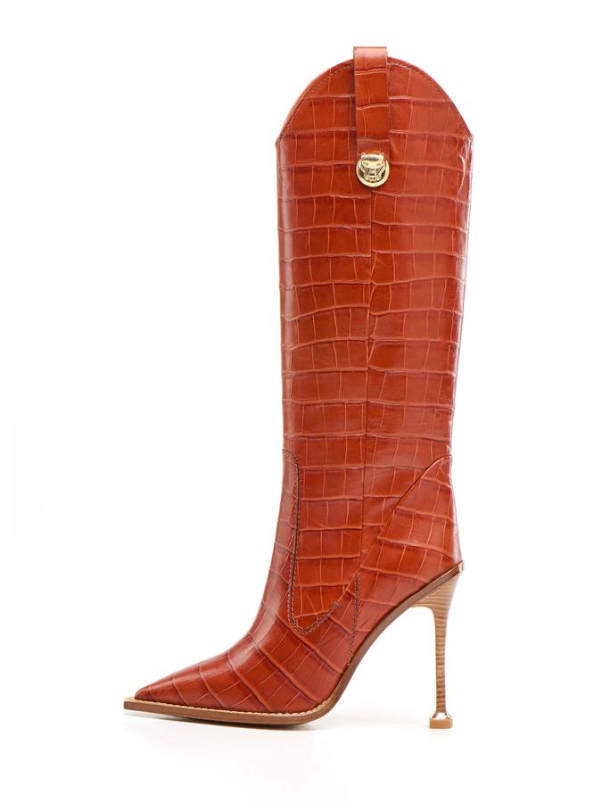 Bota tejana en color marrón con tacón alto de Luis Onofre. Precio: 498 euros