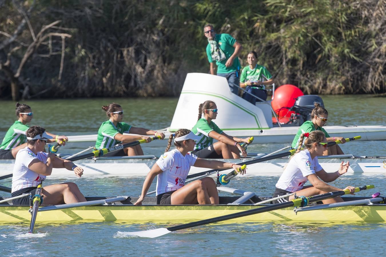 En imágenes, la 55ª edición de la Regata Sevilla-Betis