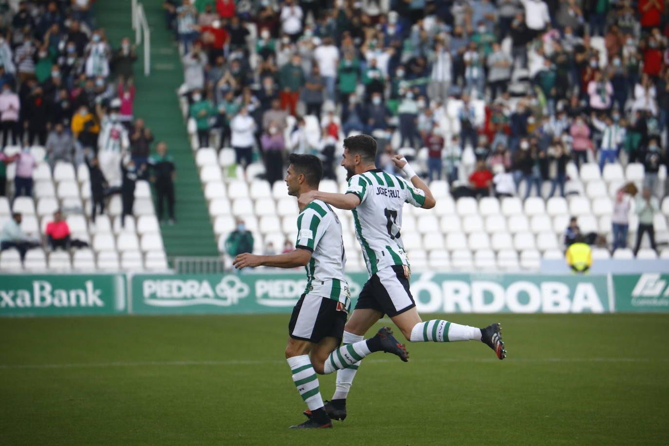 Las mejores imágenes del partido del Córdoba CF frente al Cacereño