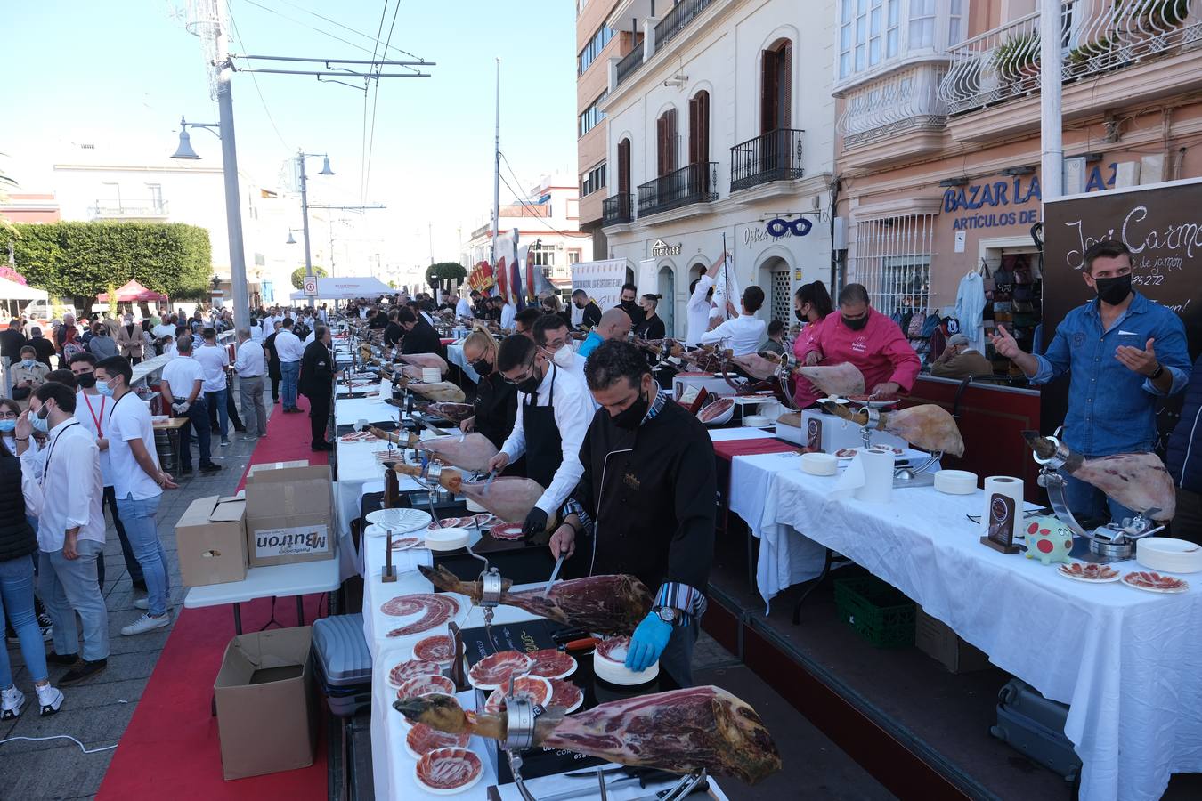 150 cortadores de jamón altruistas para que ningún niño se quede sin juguete en San Fernando