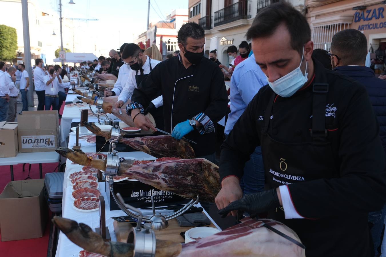 150 cortadores de jamón altruistas para que ningún niño se quede sin juguete en San Fernando